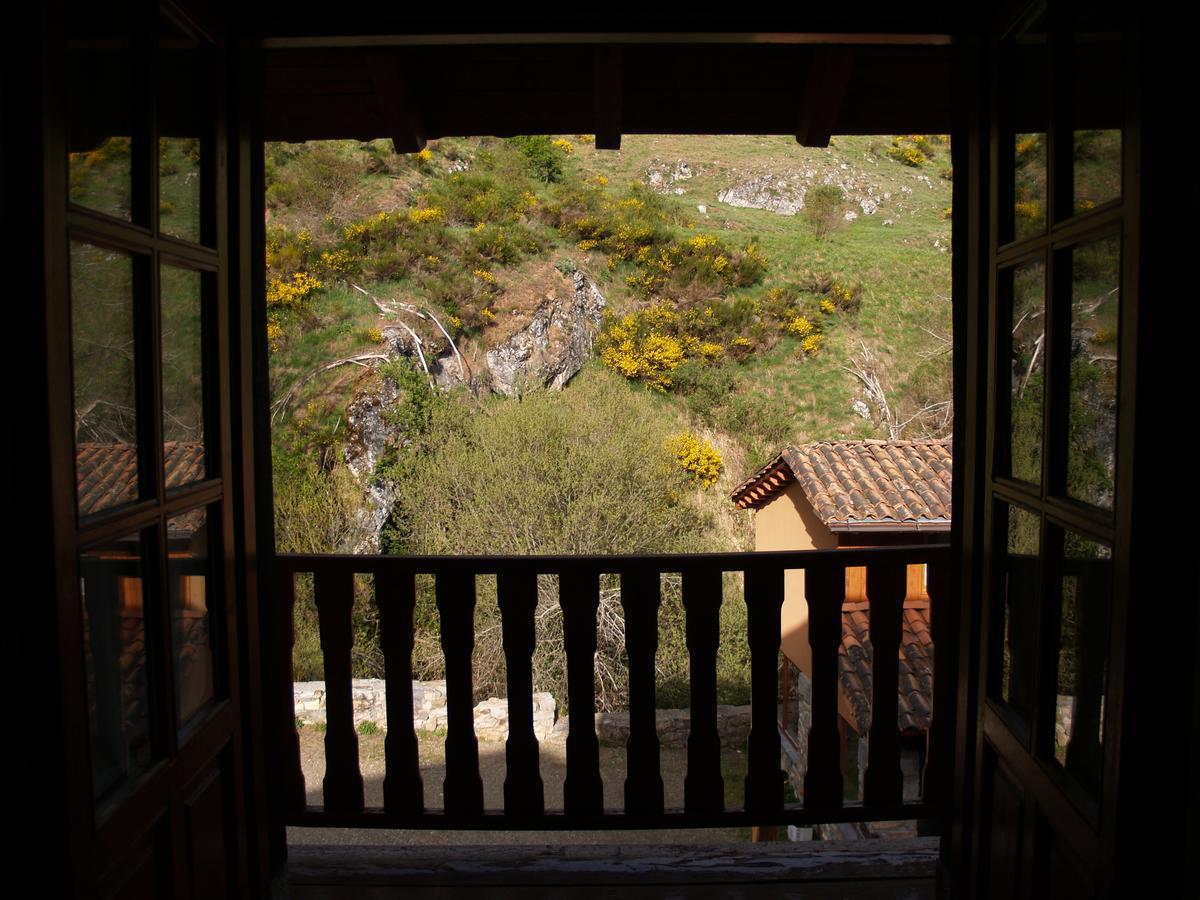 Casa Rural La Catedral De La Montana Casa de hóspedes Lois Exterior foto